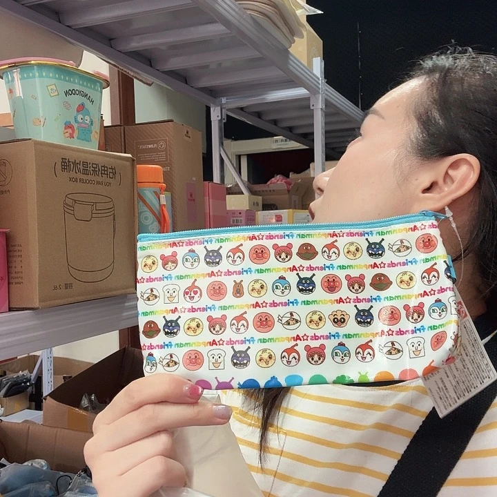 PU箱包收纳箱等物品