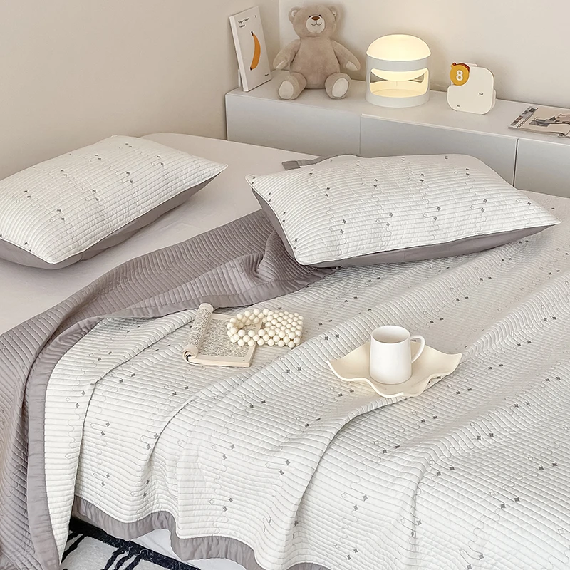 夏季天丝莱赛尔刺绣夹棉床盖榻榻米炕盖家用可机洗床铺盖床上用品