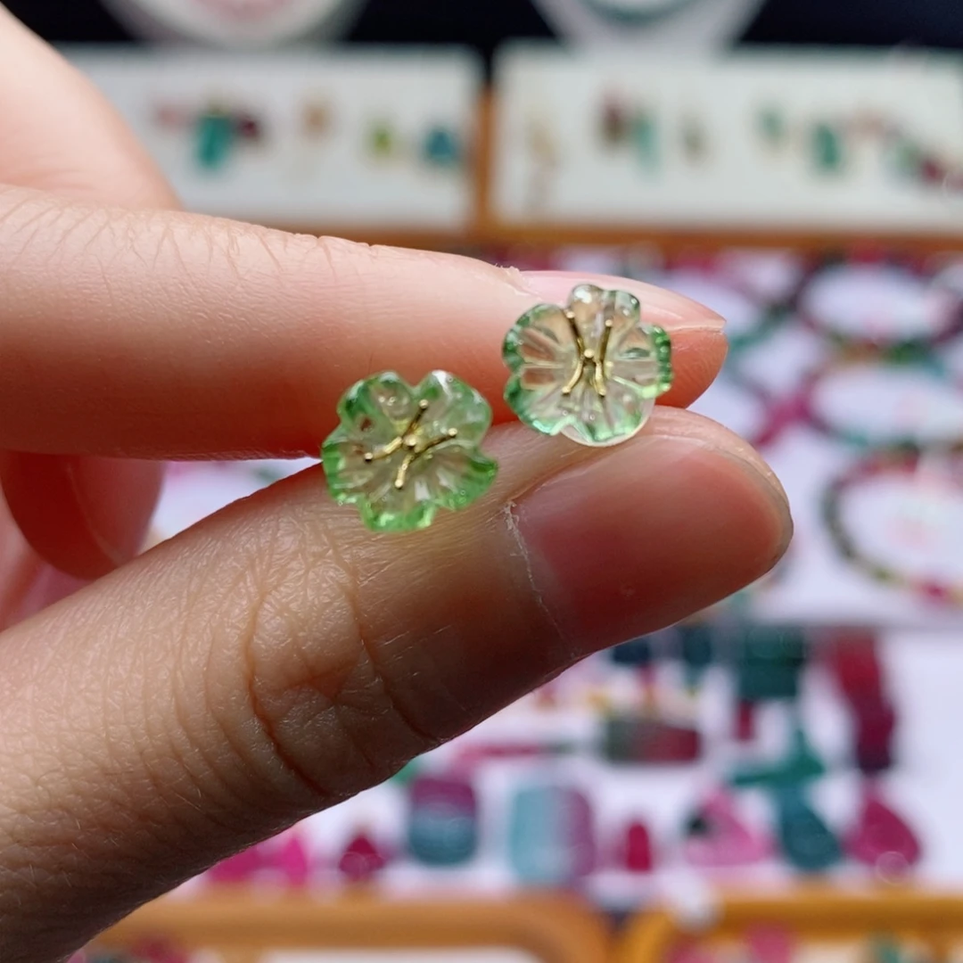 18K金镶嵌耳饰碧玺花花耳钉yy