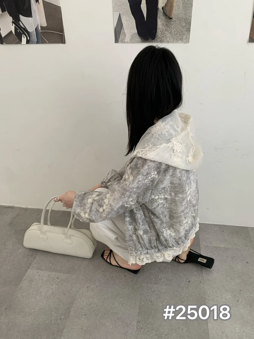 刺绣防晒连帽女宽松型夏季短外套印花洋气职场新中式