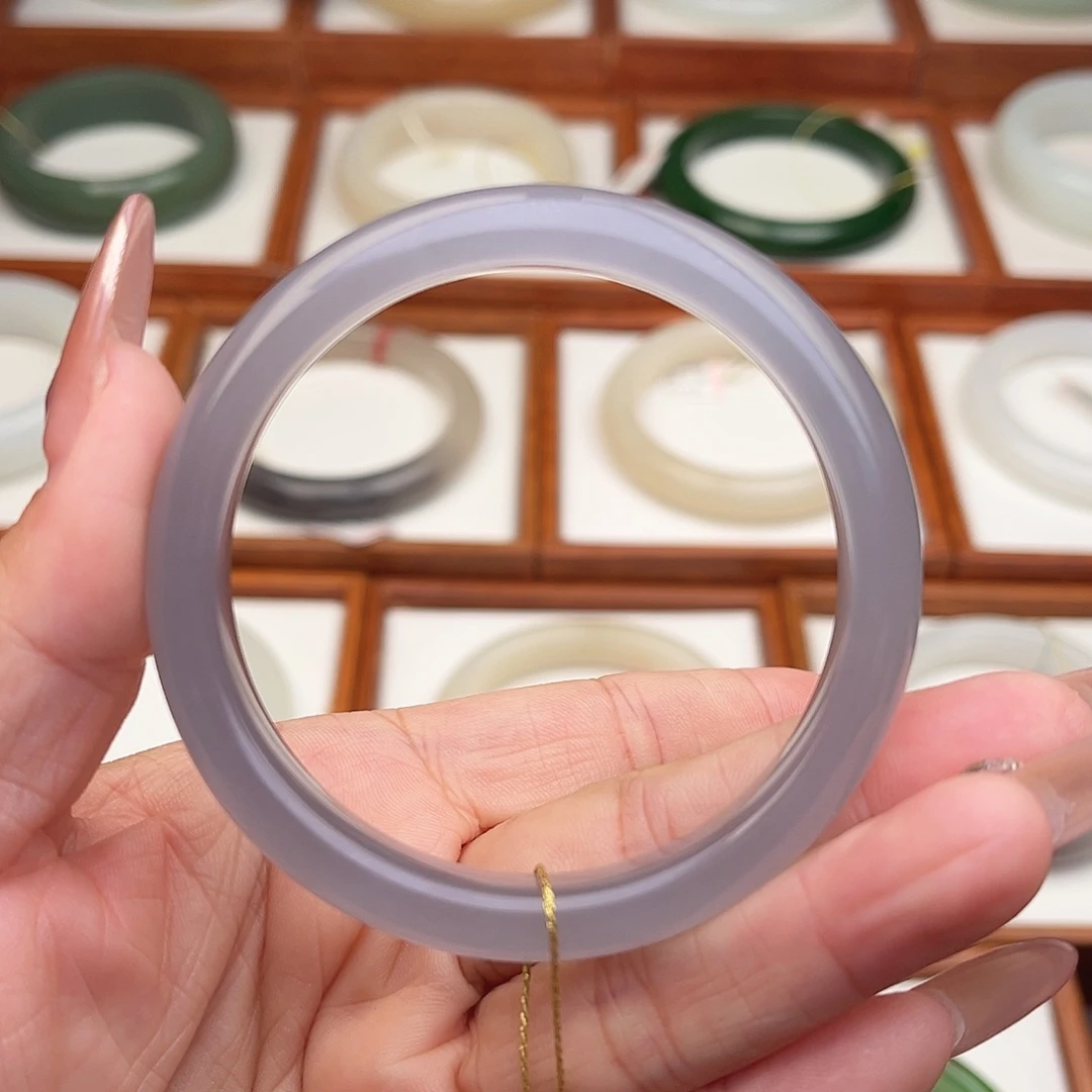 和田玉未镶嵌手镯53.7