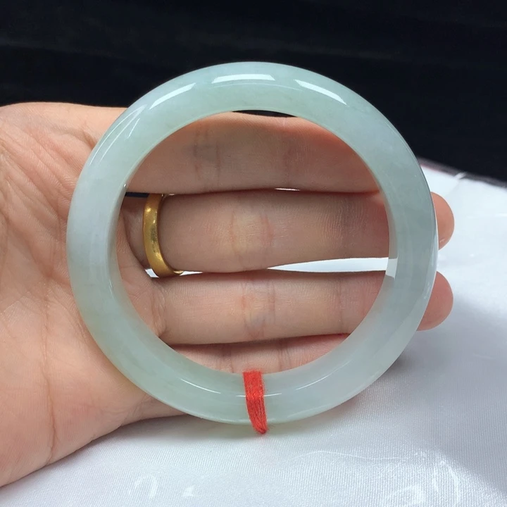 翡翠手镯（圆镯）未镶嵌57.2