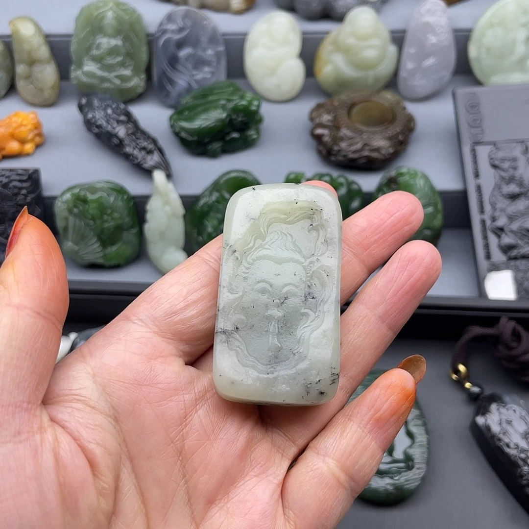 和田玉未镶嵌颈饰