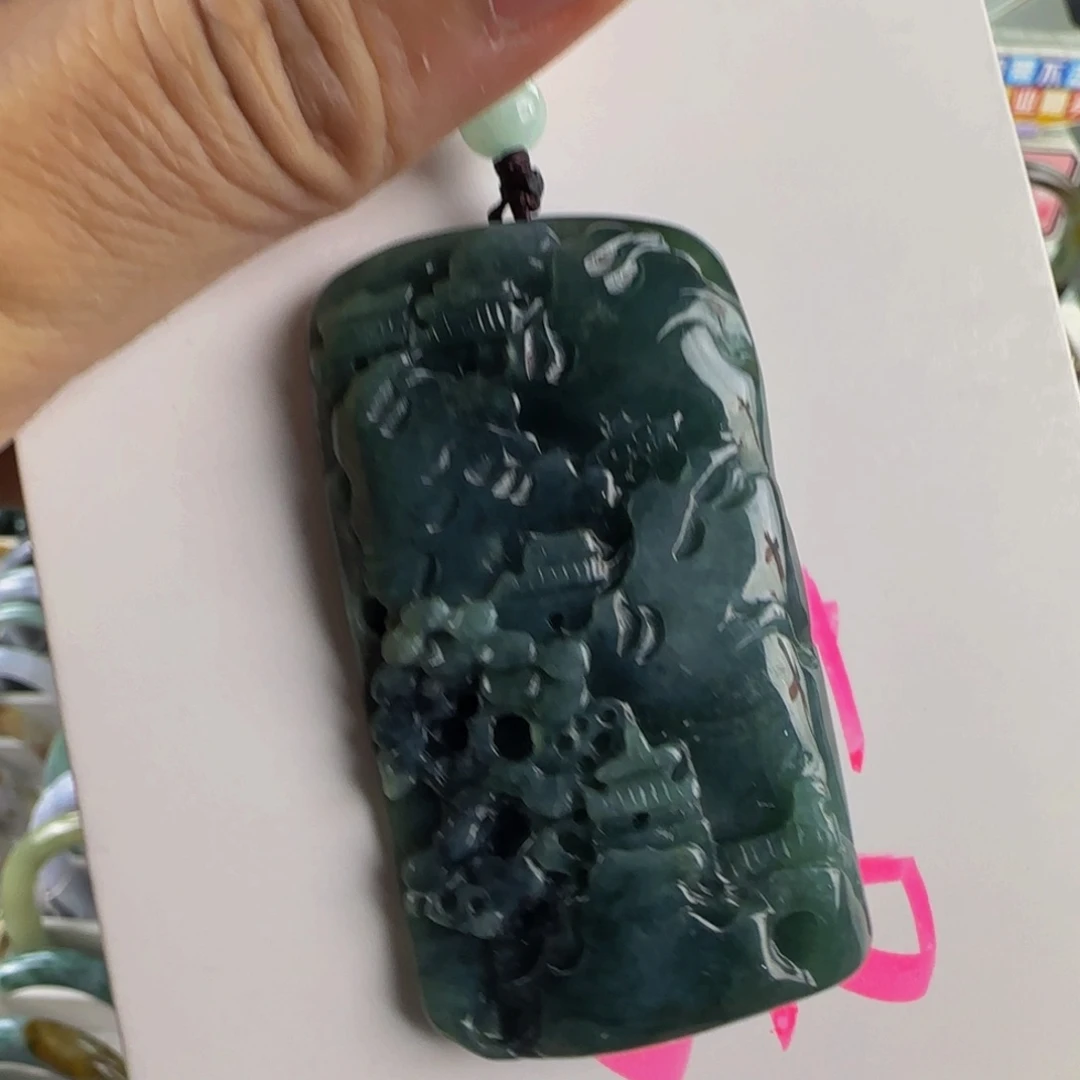 颈饰未镶嵌翡翠老坑