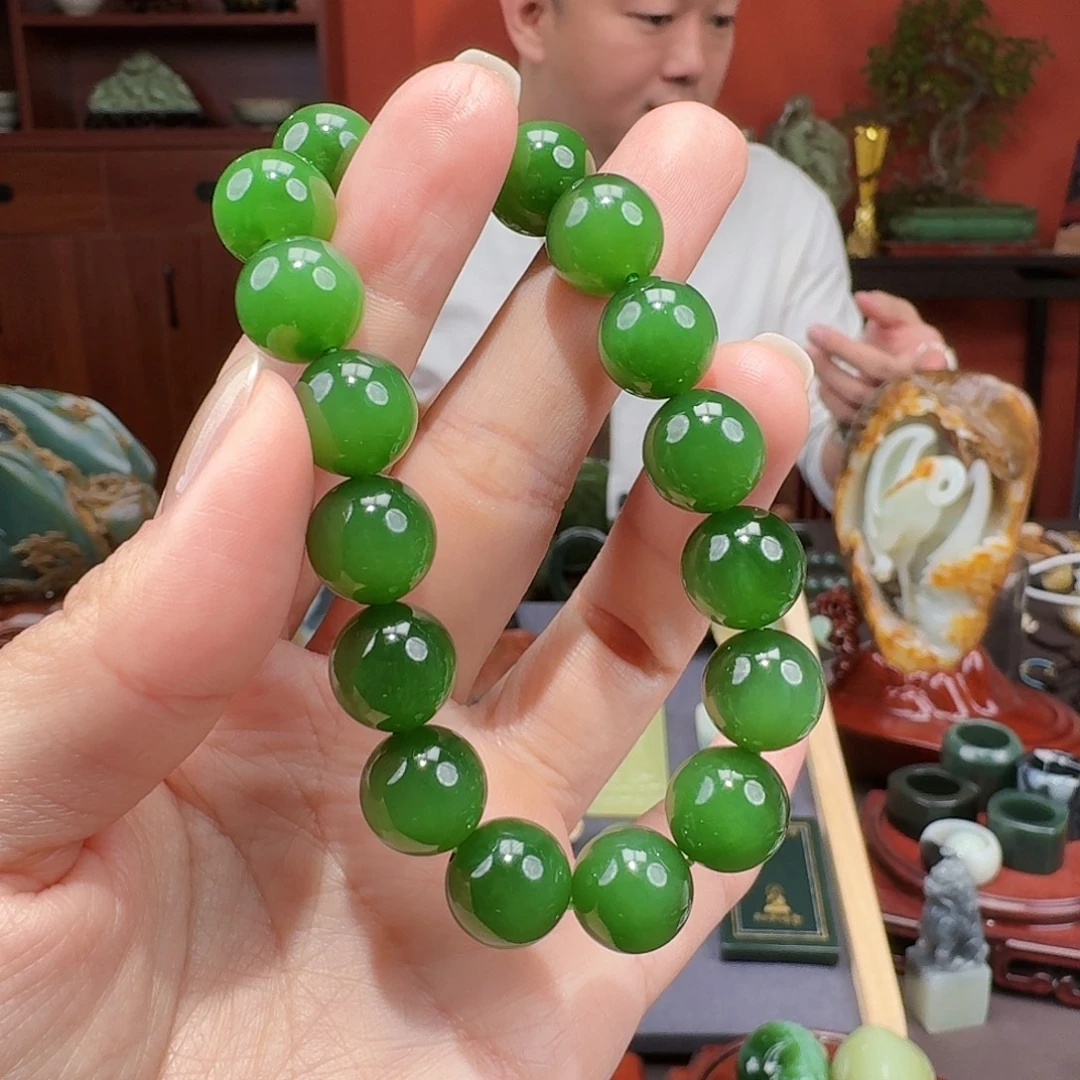 和田玉未镶嵌手串