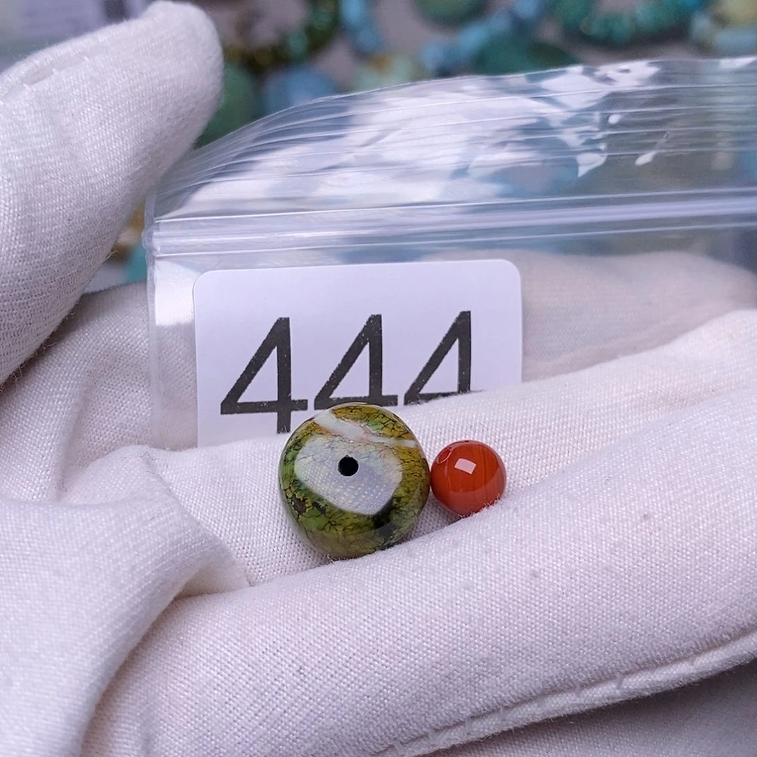 南红玛瑙未镶嵌珠宝半成品