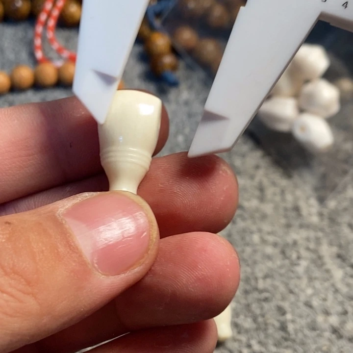 文玩核桃把件至尚孤品新年快乐