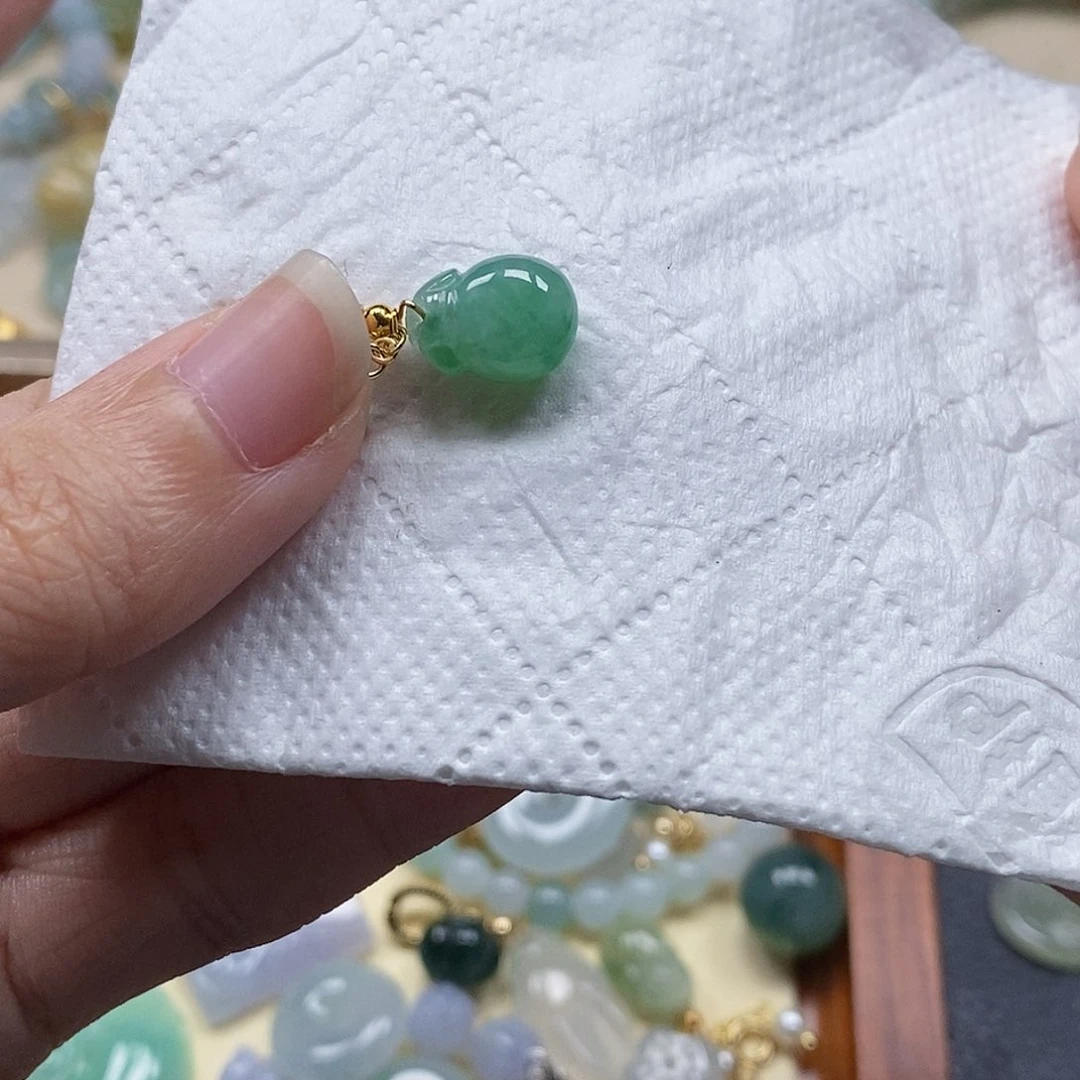 翡翠颈饰未镶嵌❤️***闪