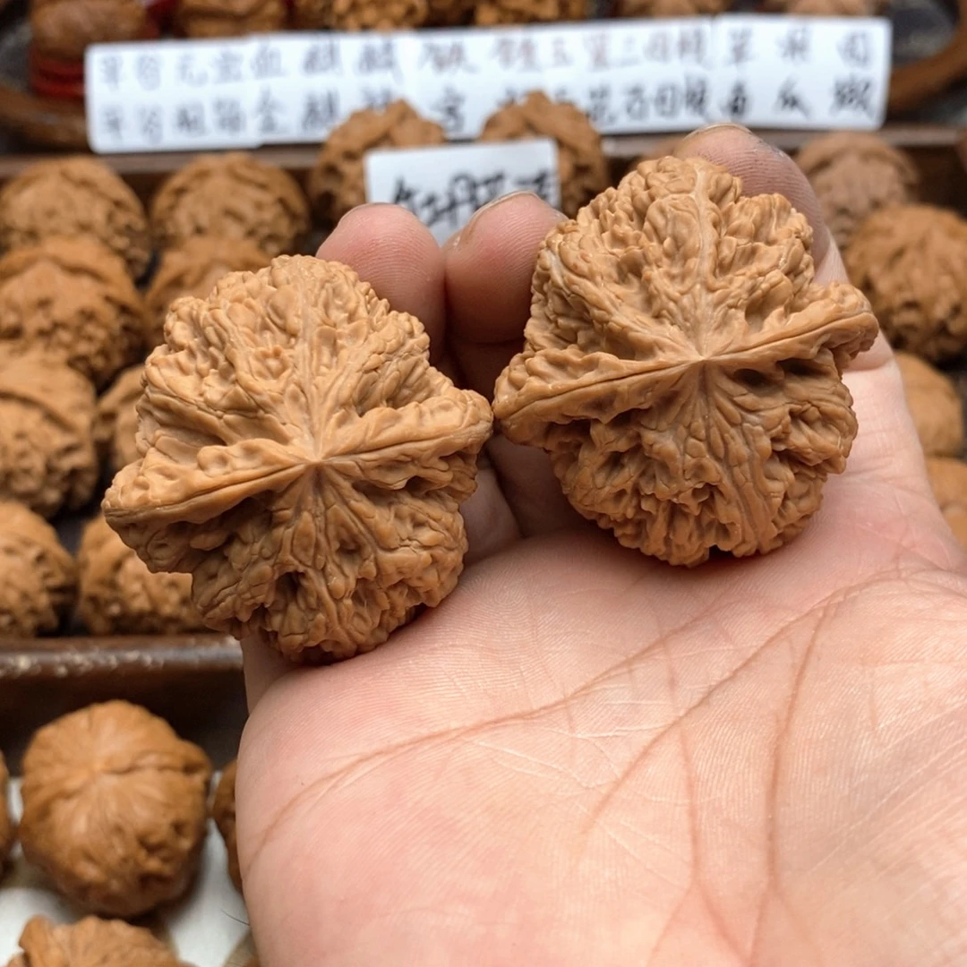 吊坠文玩核桃45尺 全品大粗筋 48