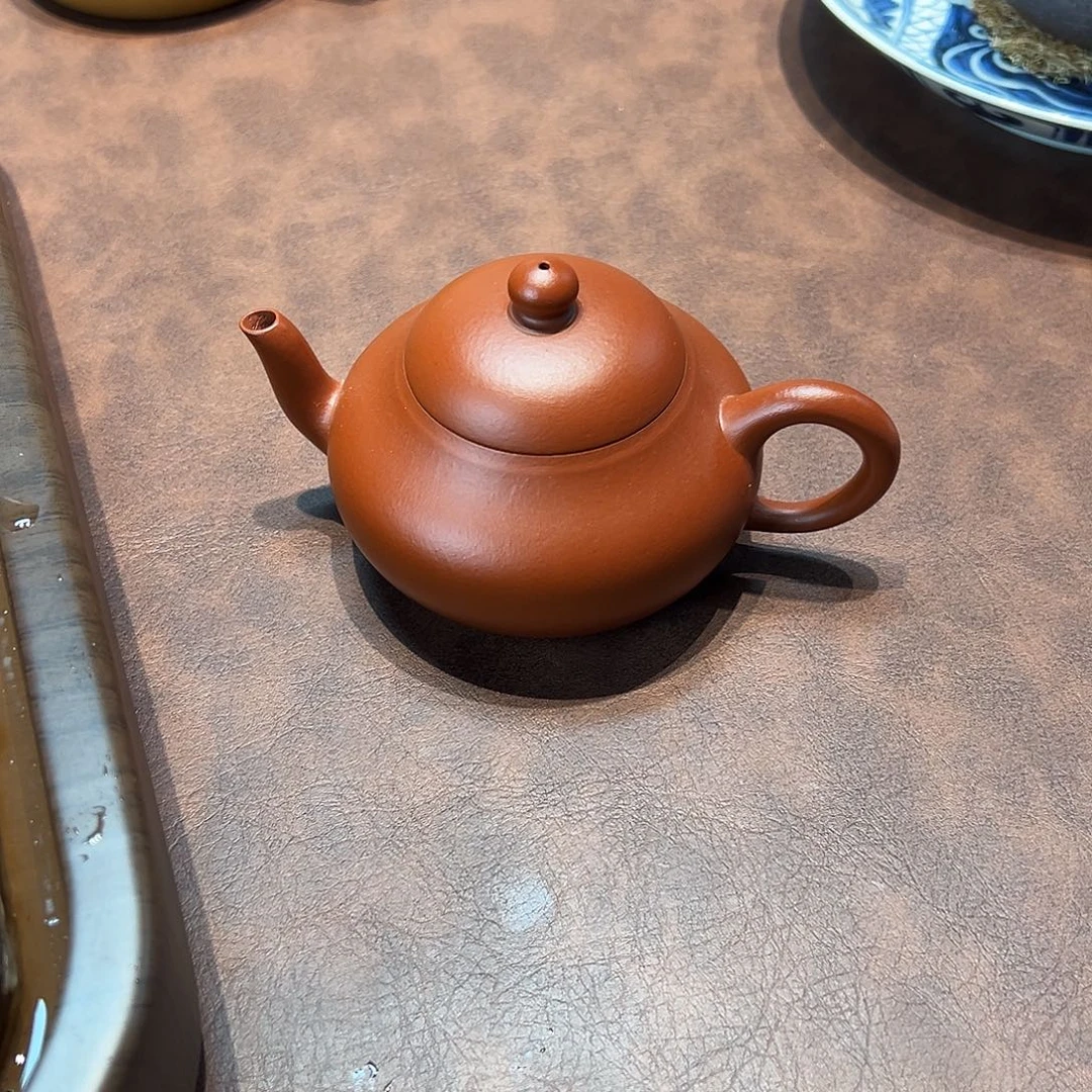 瑞***理梨形容量125cc朱泥全手工