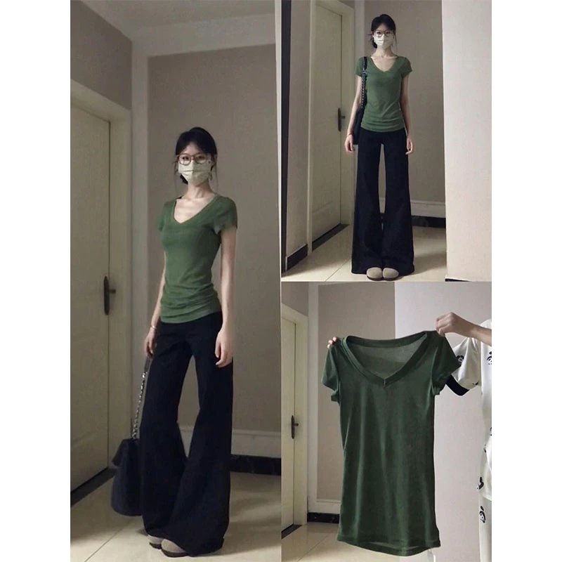 夏季穿搭一整套2025新款时尚辣妹修身显瘦v领短袖微喇裤两件套装