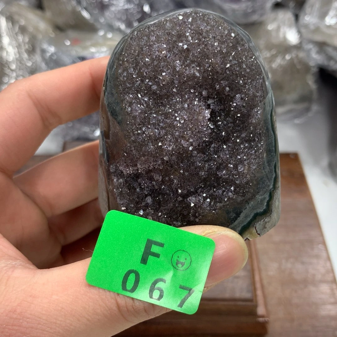 紫晶大型摆件（非配饰）未镶嵌