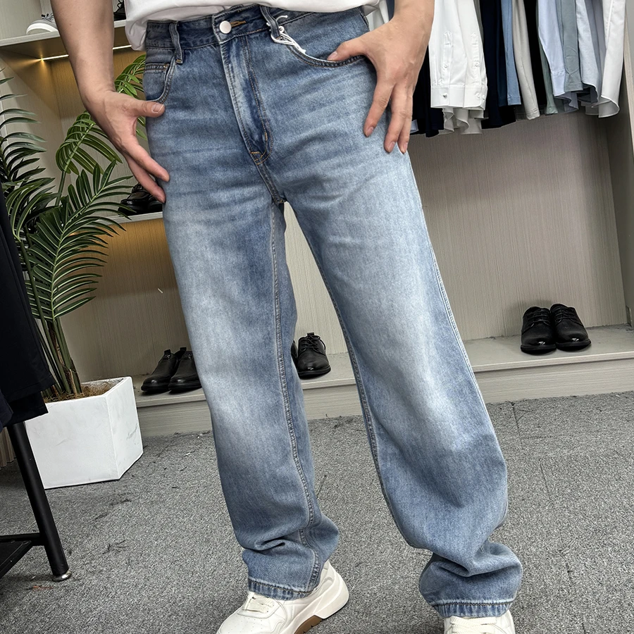 天丝棉混纺撤柜高端浅蓝色牛仔裤男宽松阔腿裤青年夏季薄款长裤
