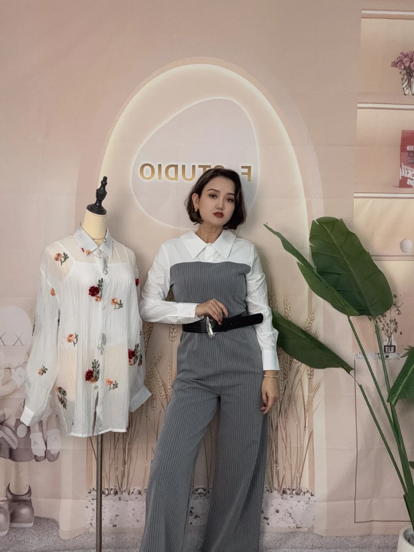 干练气质女装减龄洋气时尚又a又飒高级感小香风拼接衬衫连体裤春