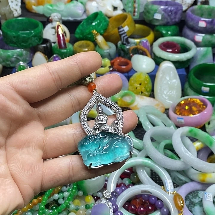 颈饰未镶嵌翡翠官方正规军回血放漏