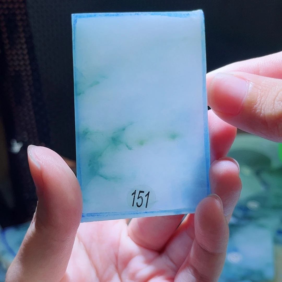 未镶嵌定制翡翠一****任翡翠片料定制未镶嵌