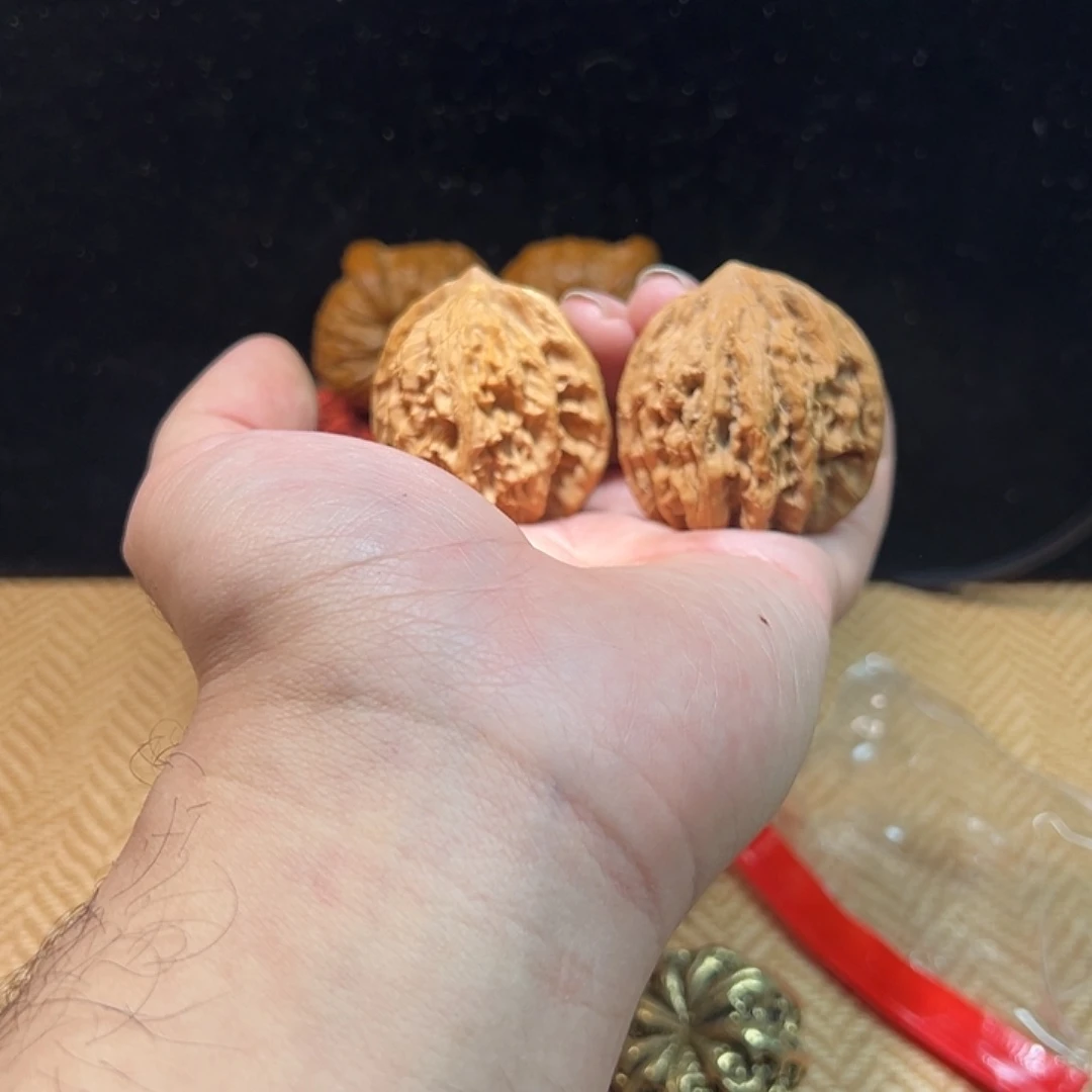那是他不让走呀不方便说不过去
