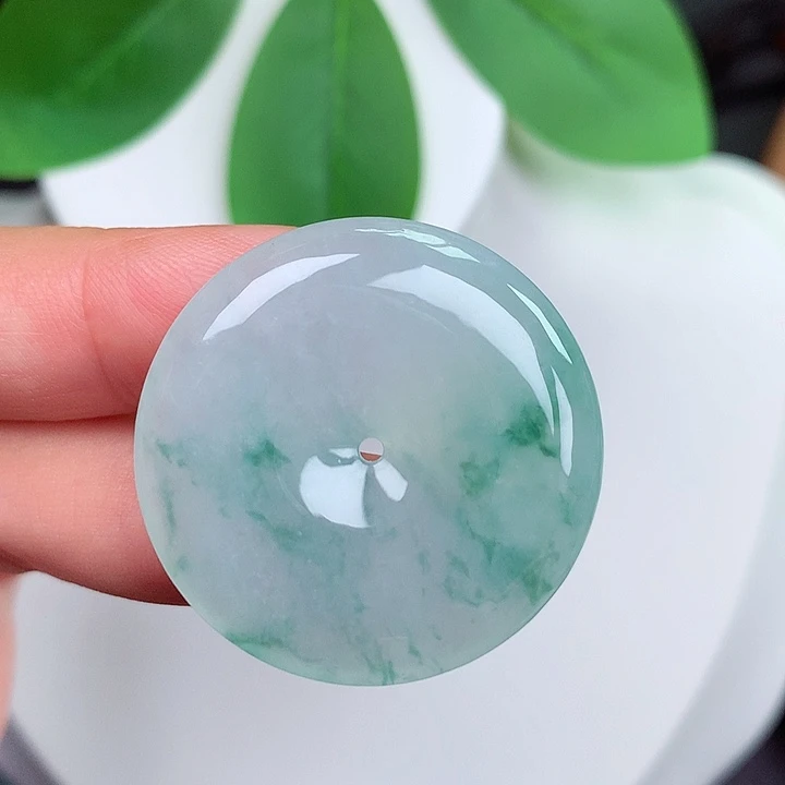 颈饰未镶嵌翡翠平安扣 31.6x5.2mm