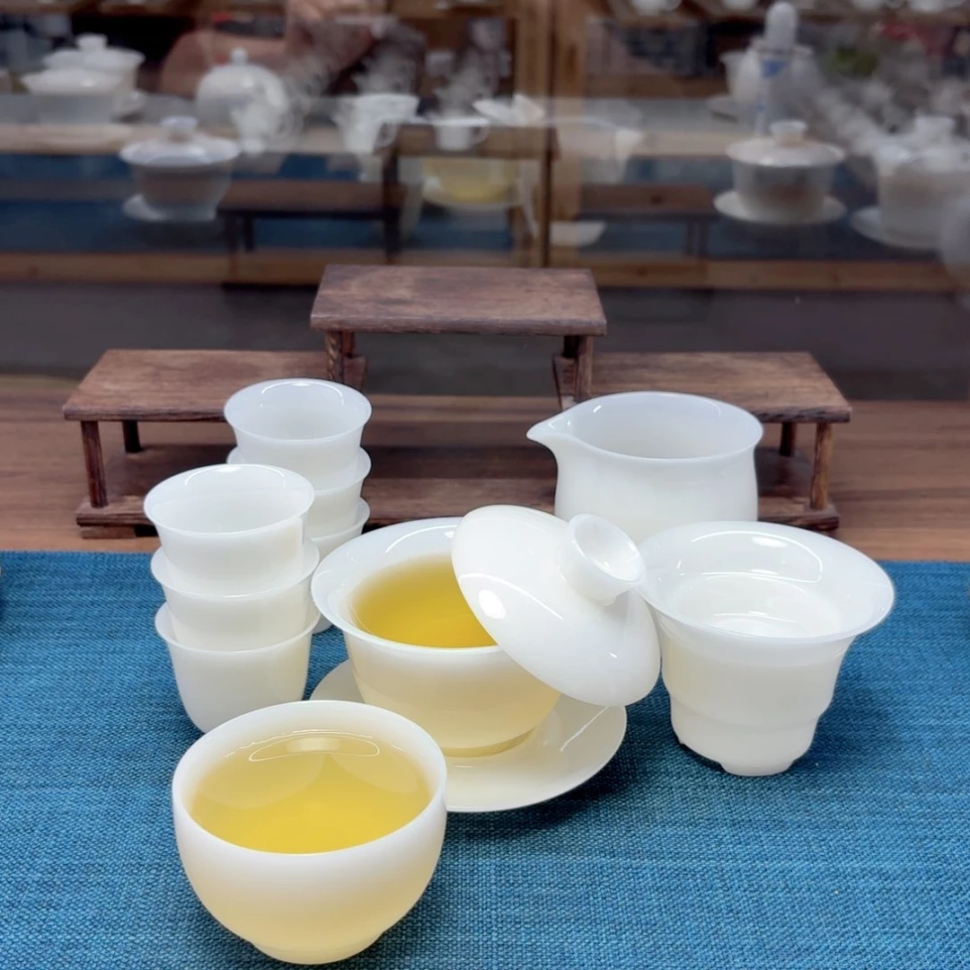 璞玉冰种玉瓷茶具工厂