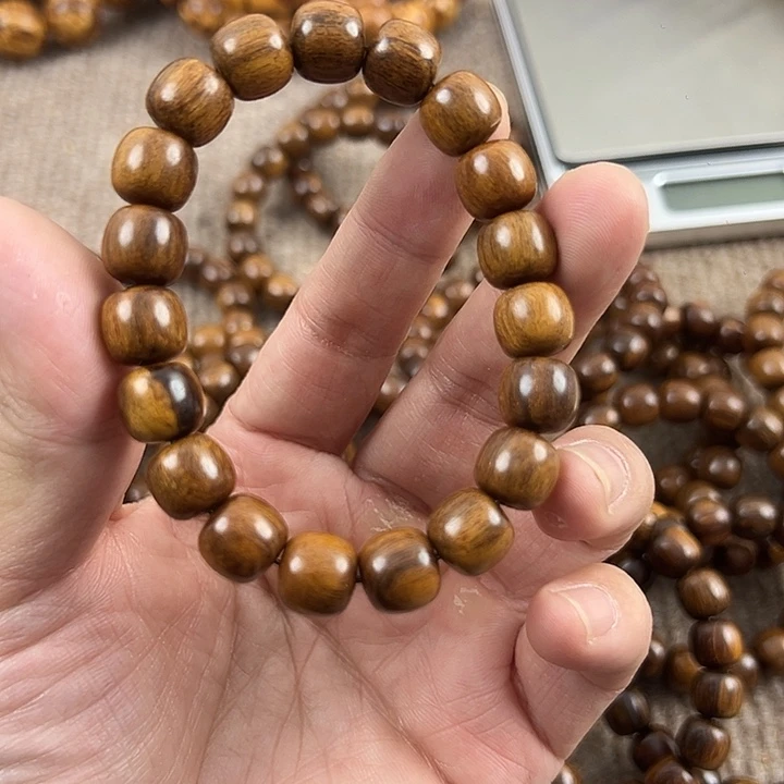 木巴布亚贡木1.1。。。。。。。