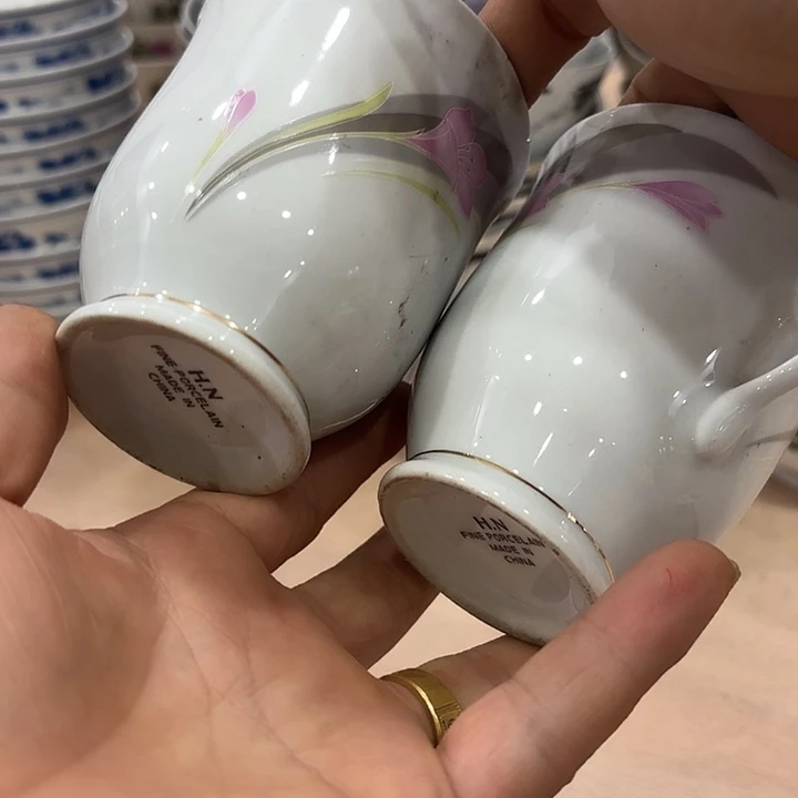 杯子，杯子两个微瑕
