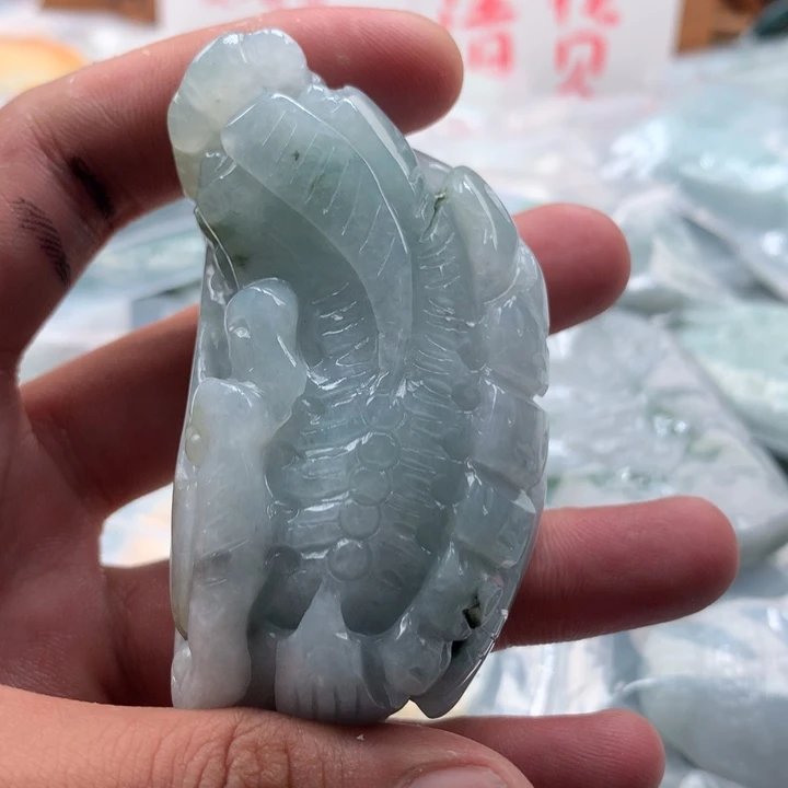 翡翠未镶嵌颈饰保真天然A货翡翠