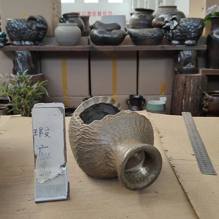 紫砂花盆无孔瑕疵24111111111111