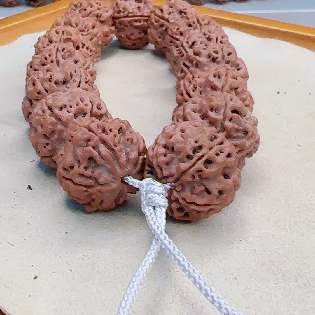 金刚菩提吊坠我**饭安娜双龙蜂窝超头22+