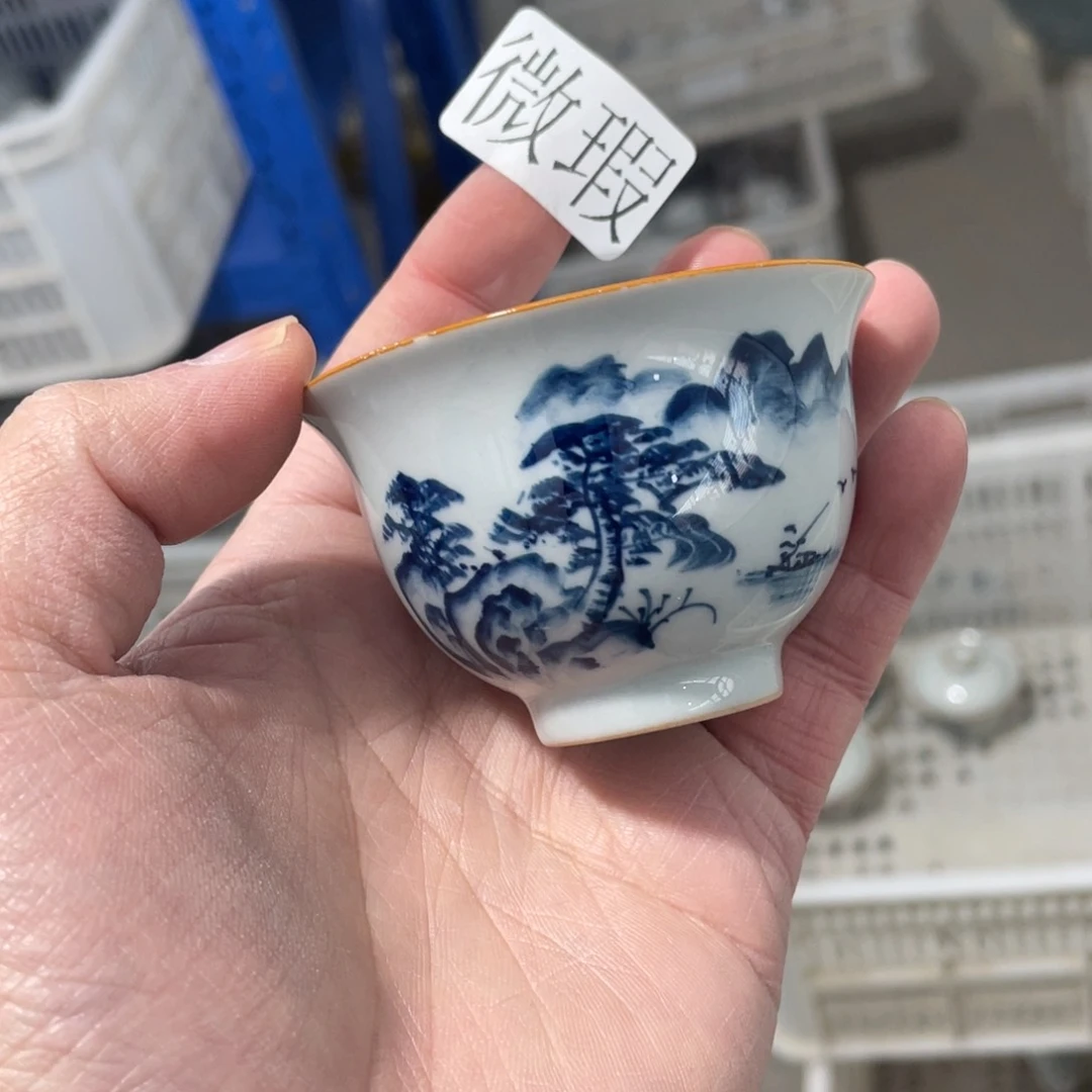 釉下手绘茶具，大瑕