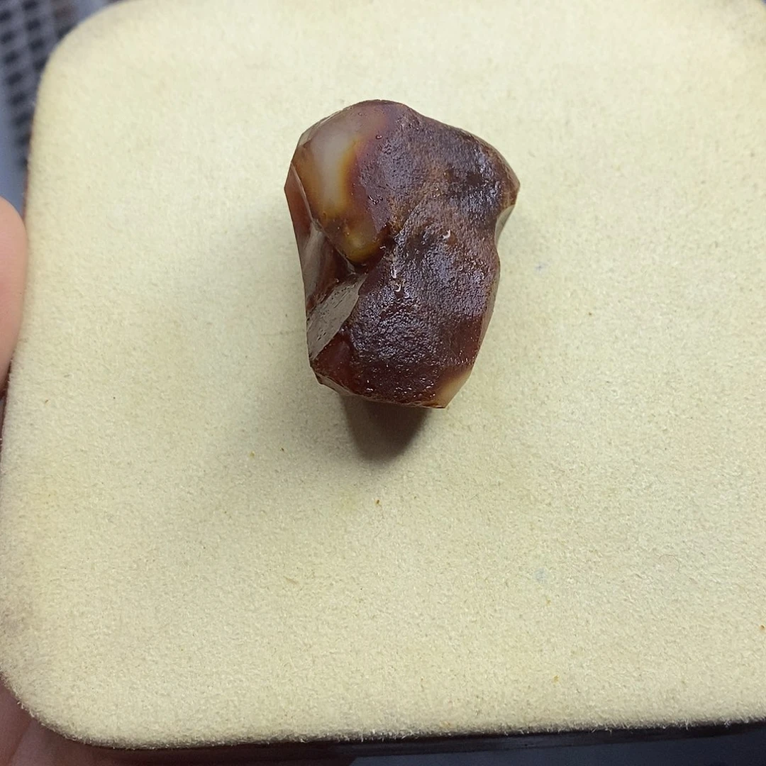 定制蜜蜡未镶嵌梨