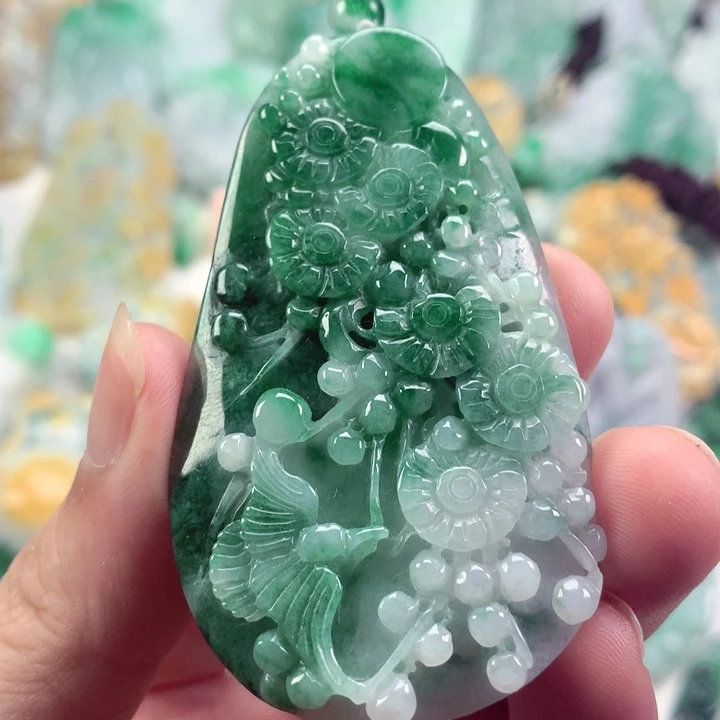 翡翠未镶嵌吊坠(不含链)