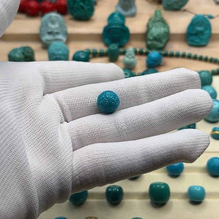 绿松石绿松石未镶嵌