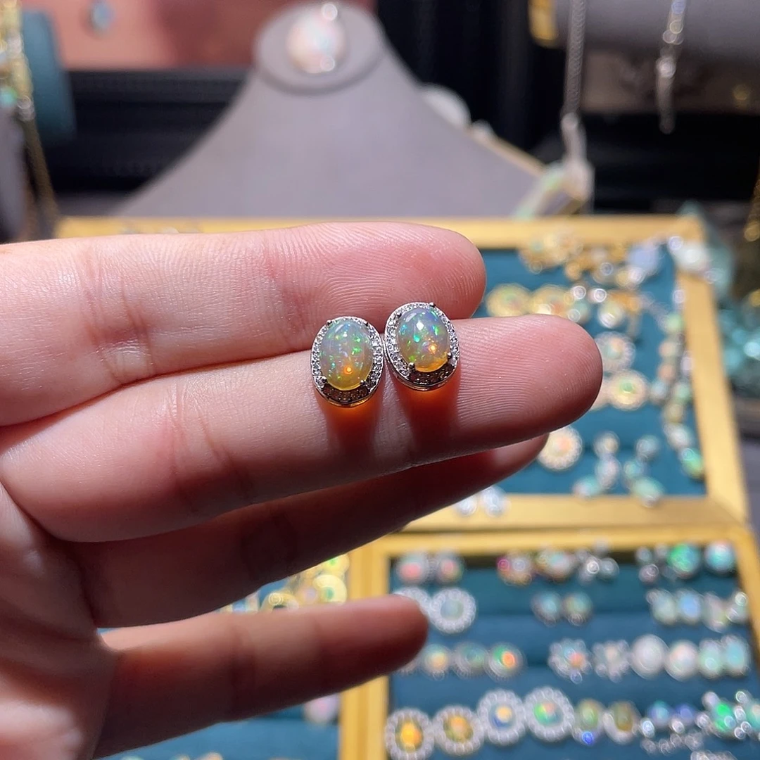 银S925镶嵌欧泊耳钉）冬***