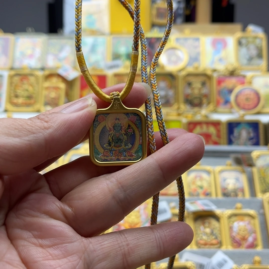 吊坠唐卡的历史悠久的文化遗产