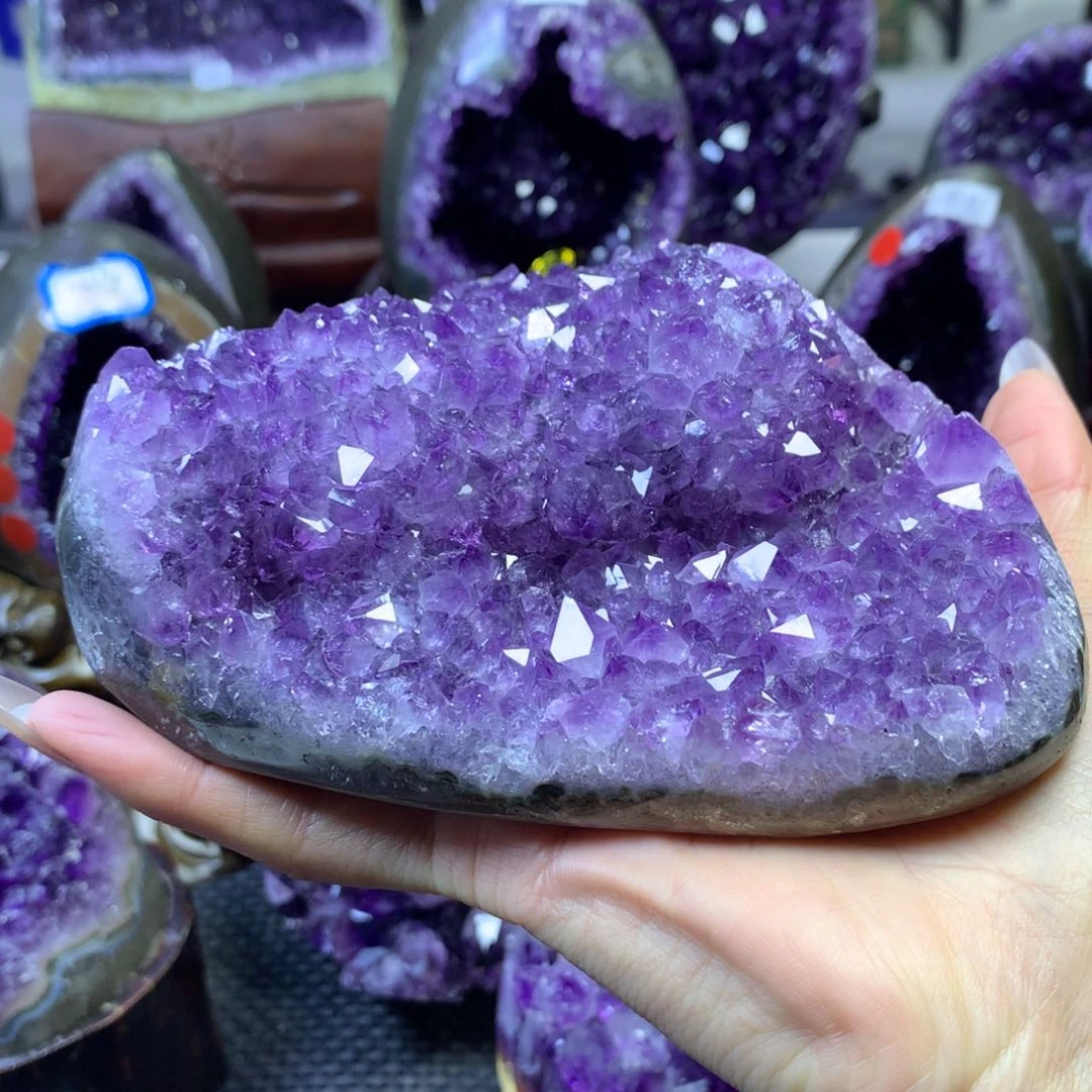 水晶摆件婷未镶嵌