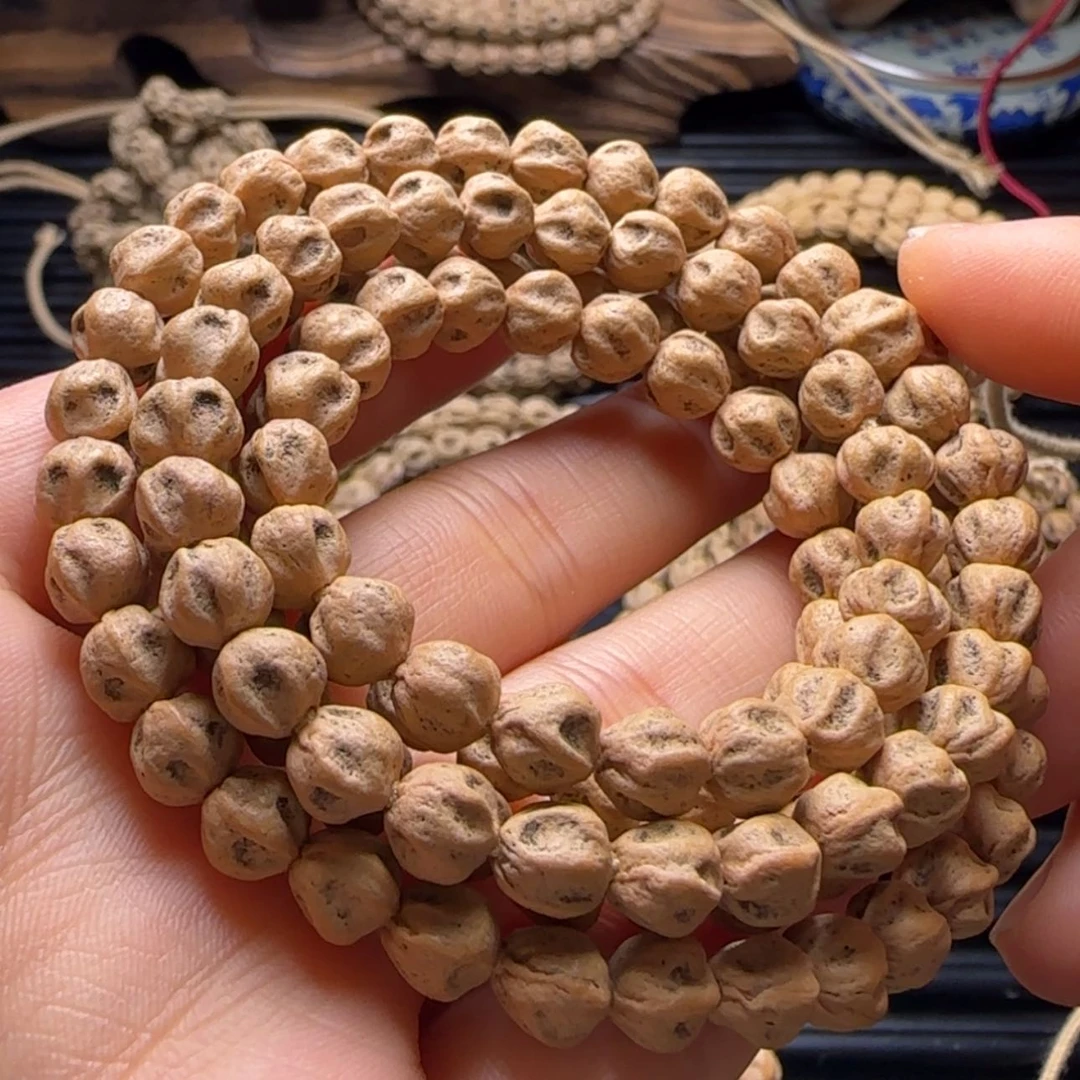 【闪购商品】吊坠柏香籽/百香籽V****?