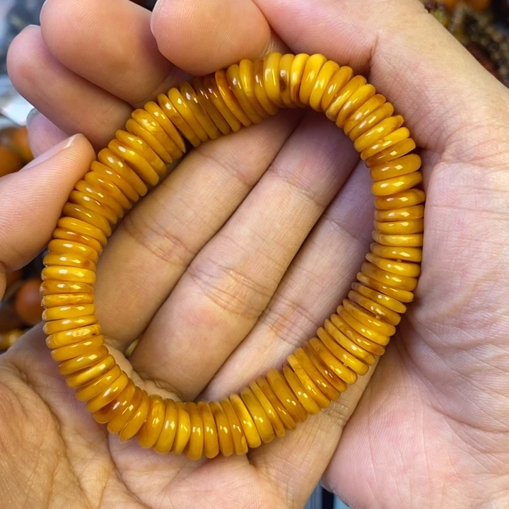 未镶嵌琥珀珠宝奇石