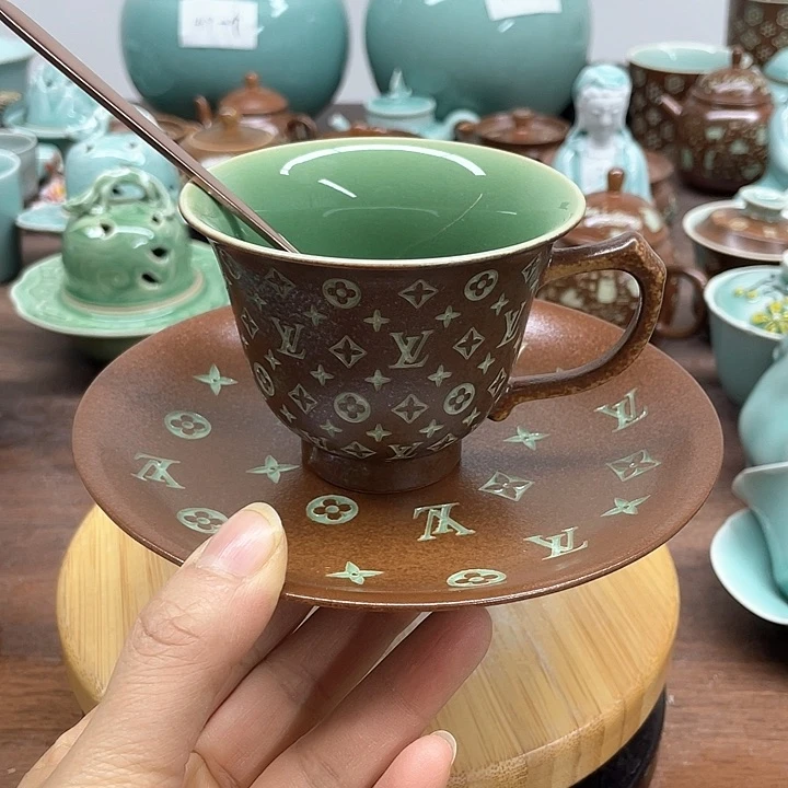 特价福利一杯一垫