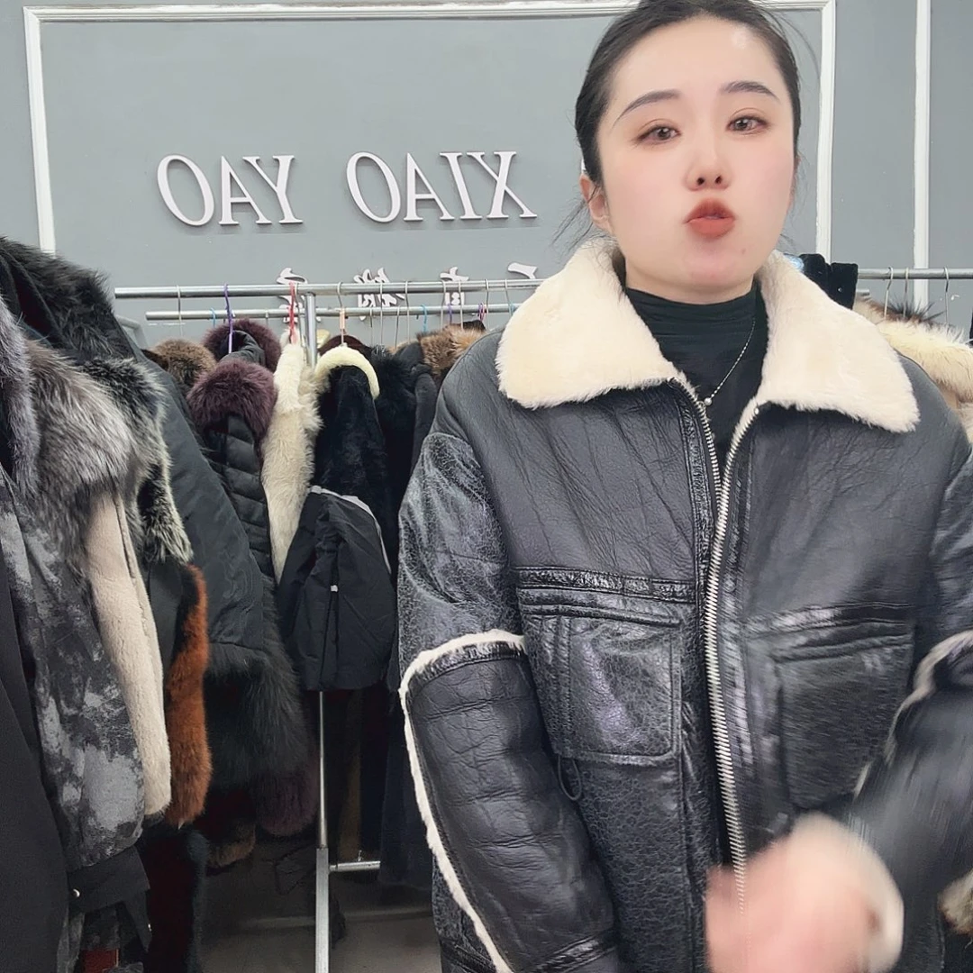 姚小妖家高端皮草