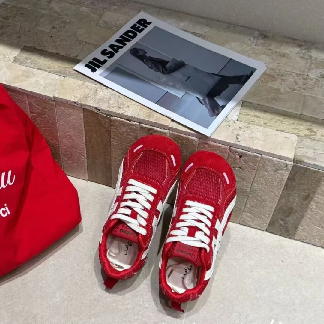 女鞋休闲百搭透气款红色时尚