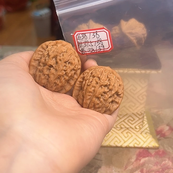 文玩核桃把件非嫁接马老四