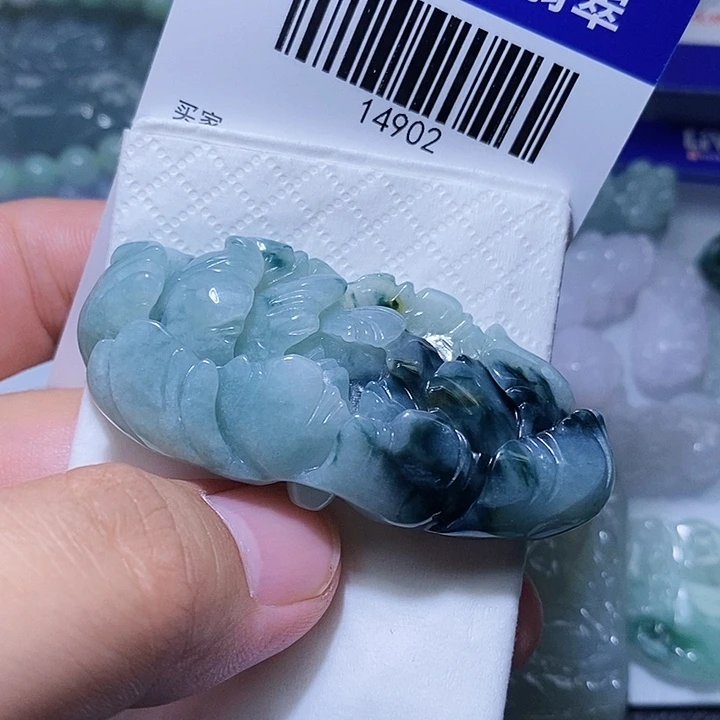 翡翠未镶嵌颈饰天光墟翡翠市场现金代购