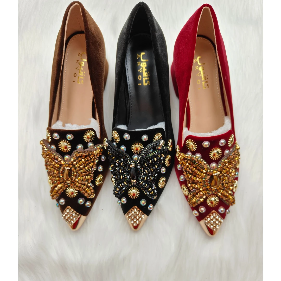 新疆包邮 AKyol 粗跟 尖头 时尚 女鞋956-110