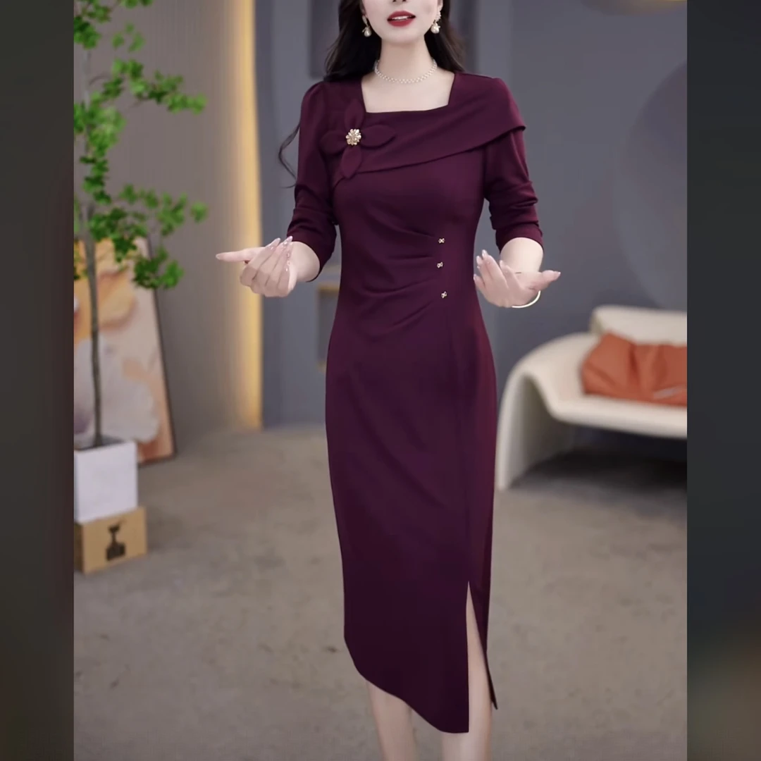 【连衣裙】2025秋季新款紫色肩部浮花点缀设计优雅时尚气质连衣裙