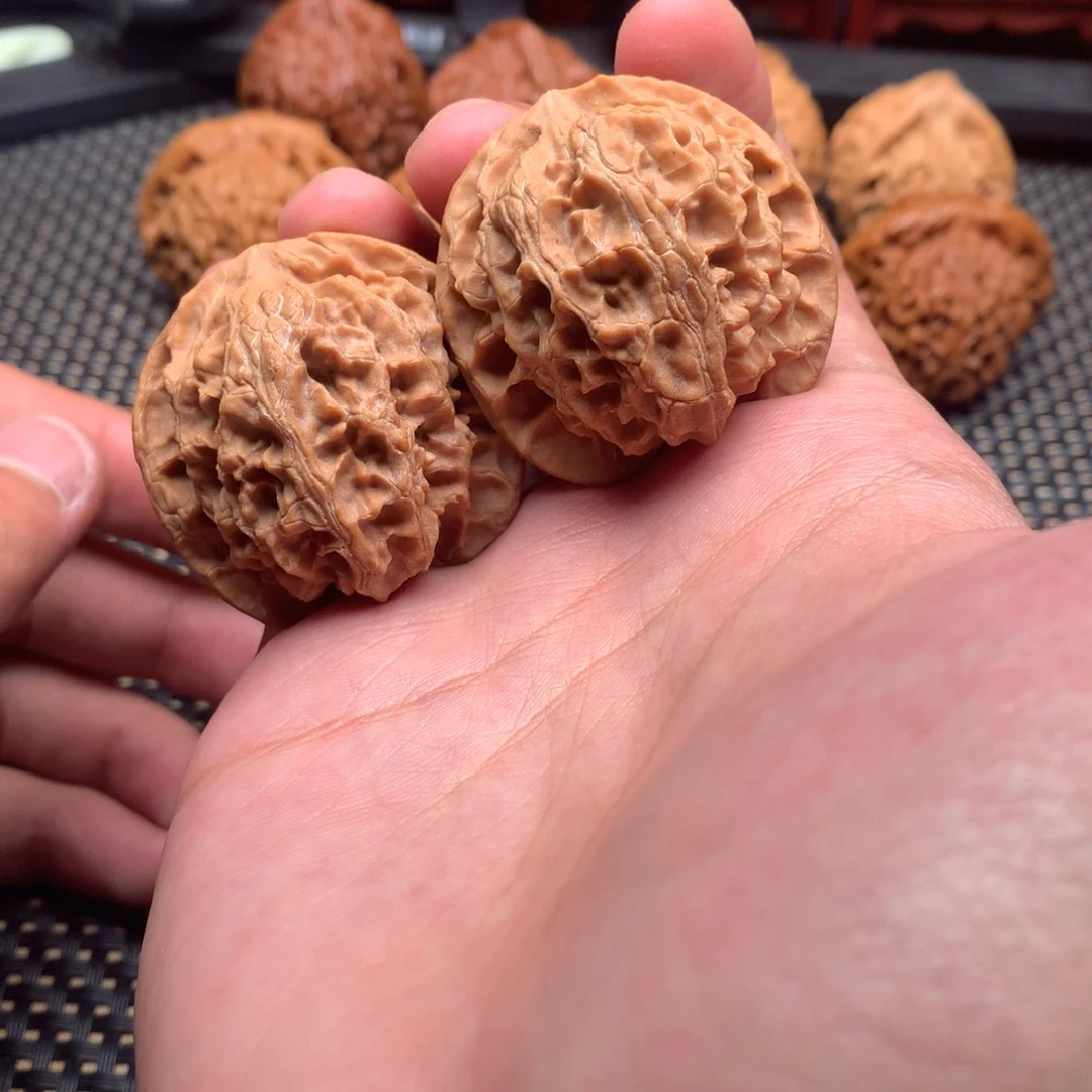 文玩核桃吊坠苹果40