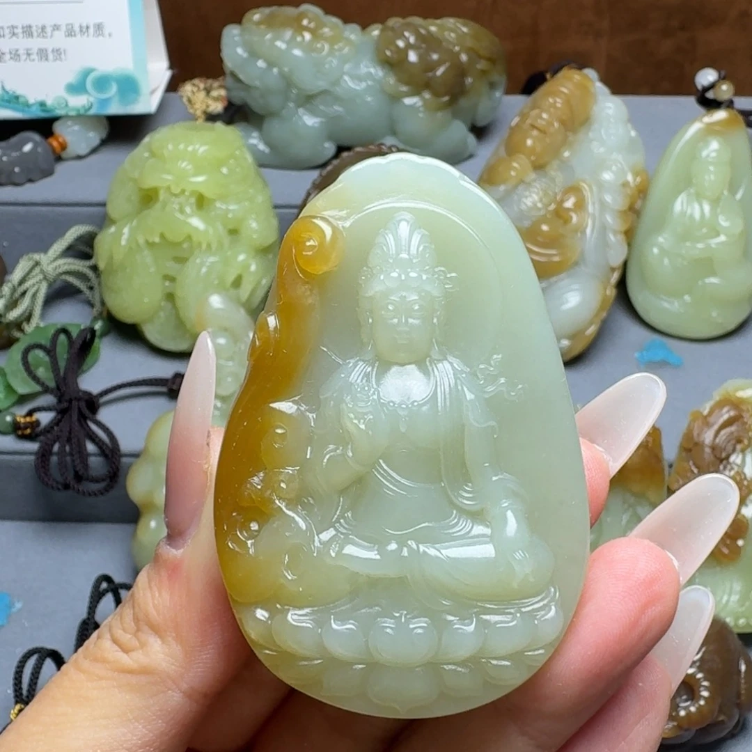 和田玉未镶嵌颈饰