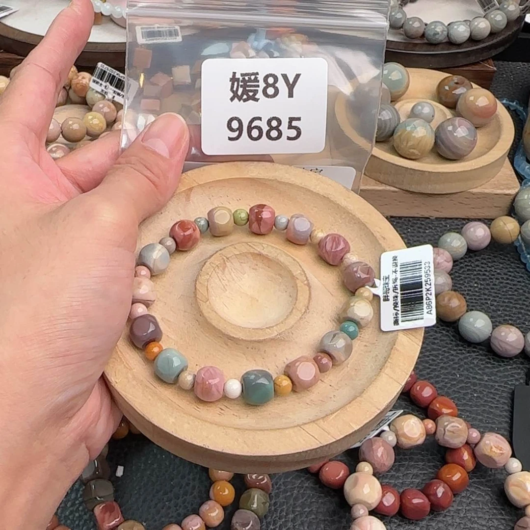 【闪购商品】未镶嵌手链石英质玉猫*?