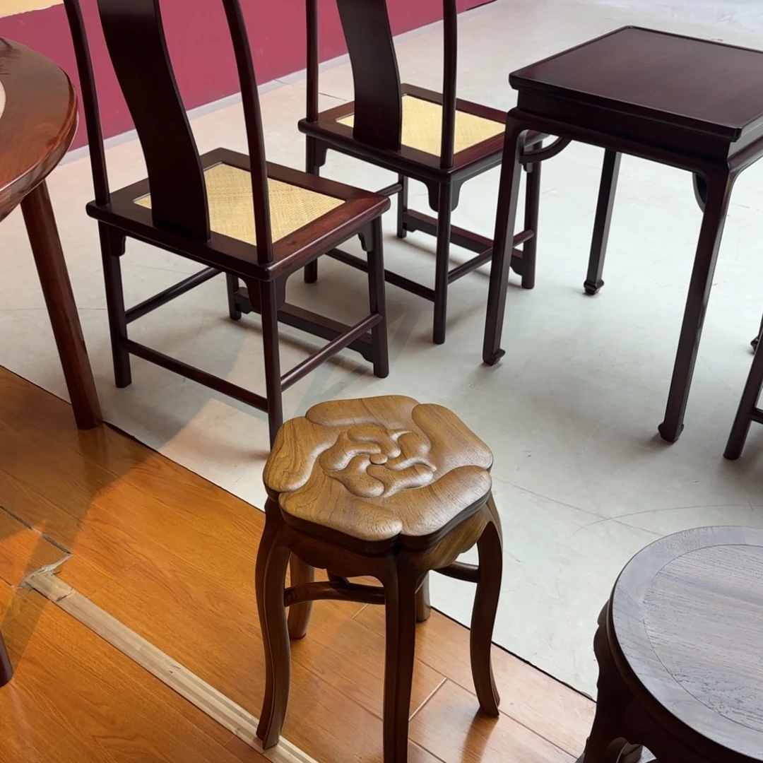 奔***乐铁沙发是个发疯谁都行