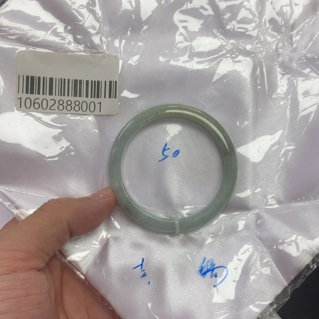 二***妹未镶嵌手镯翡翠天然缅甸翡翠手镯