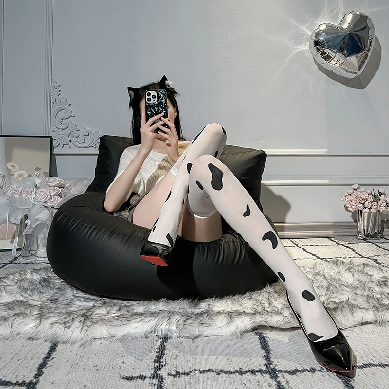 丝袜网红白色jk性感夏季紧身黑色春夏网红白色jk性感夏季紧身黑色